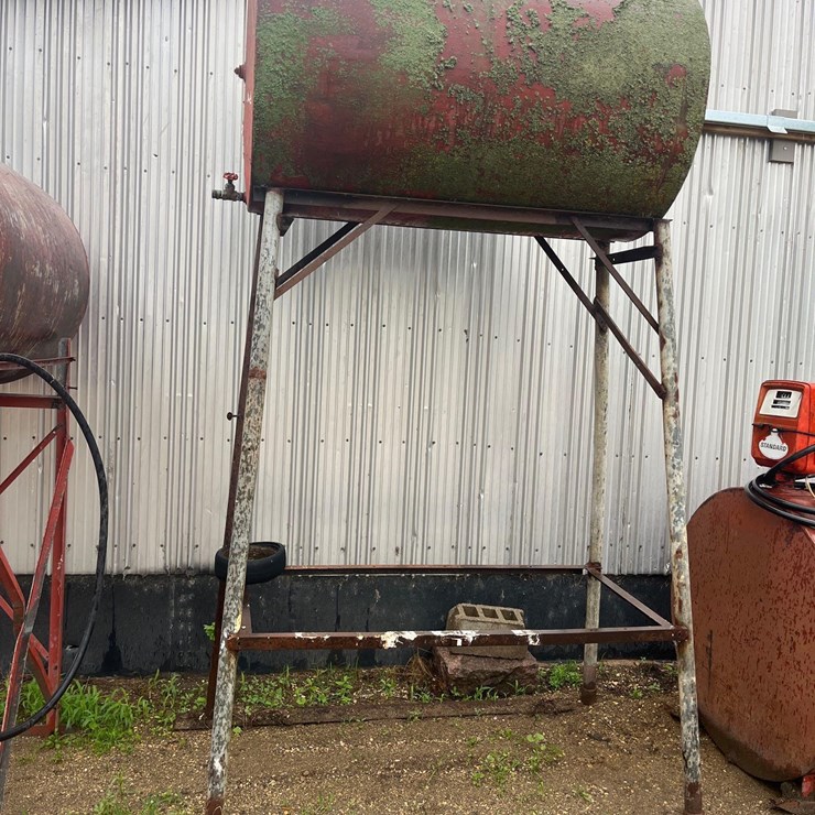 Fuel Tank with Stand