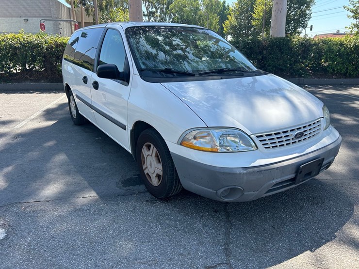 ford-windstar-image-1