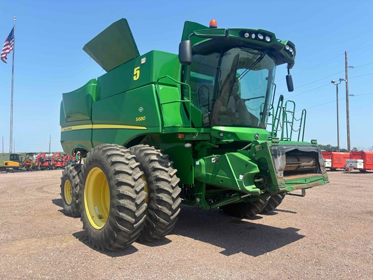 2013-john-deere-s680-image-3
