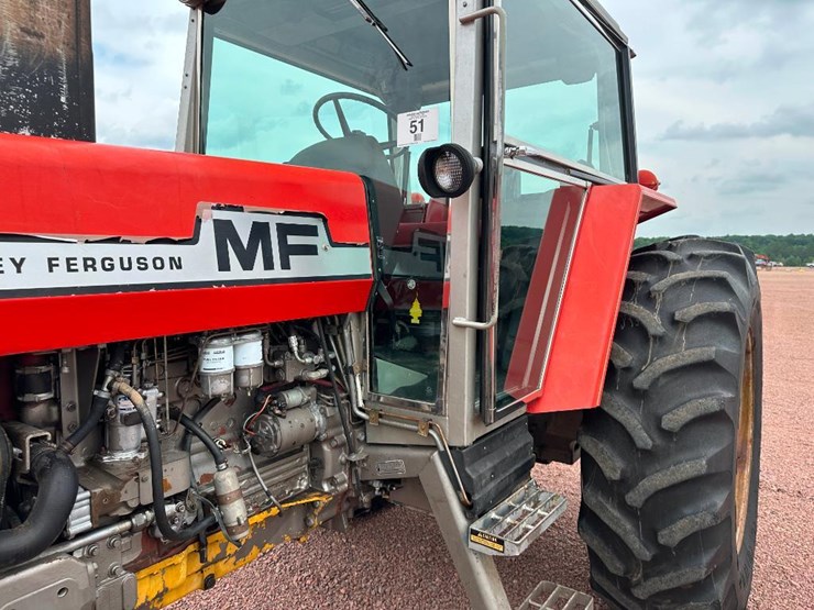 1980-massey-ferguson-2705-image-16