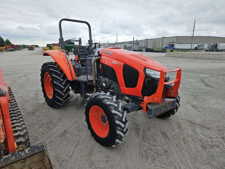 2021-kubota-m6s-111-image-15