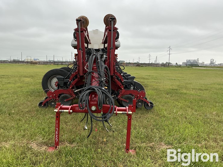 2019-case-ih-2150-image-2