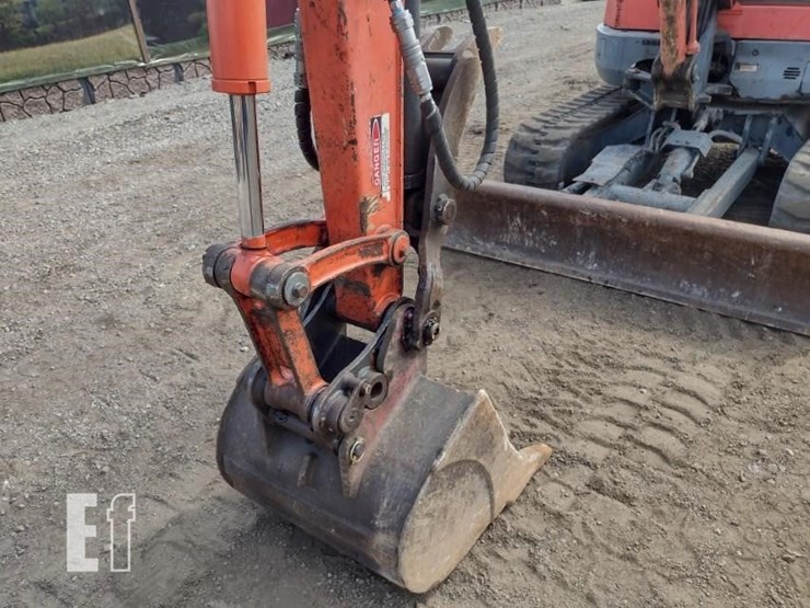 kubota-kx040-4-image-16