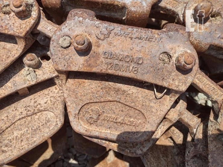 steel-skid-loader-tracks-image-3