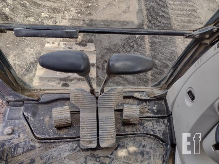 2011-kobelco-sk210-image-8