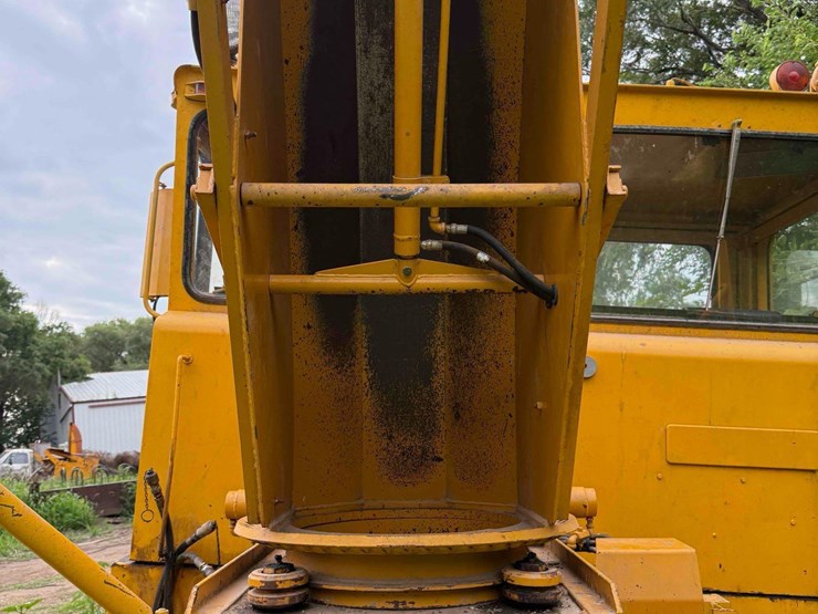 fwd-s49v-model-snowblower-truck-image-17