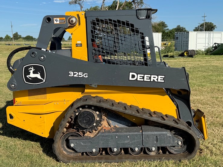 2021-deere-325g-image-11