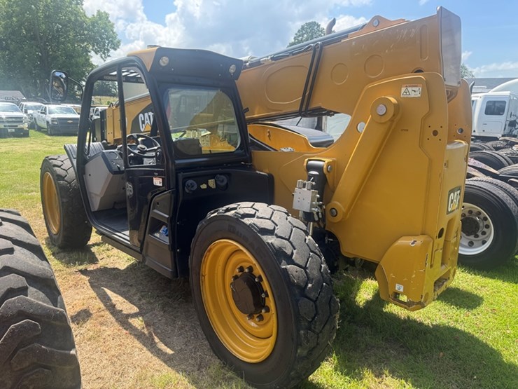 2017-caterpillar-tl642d-image-4