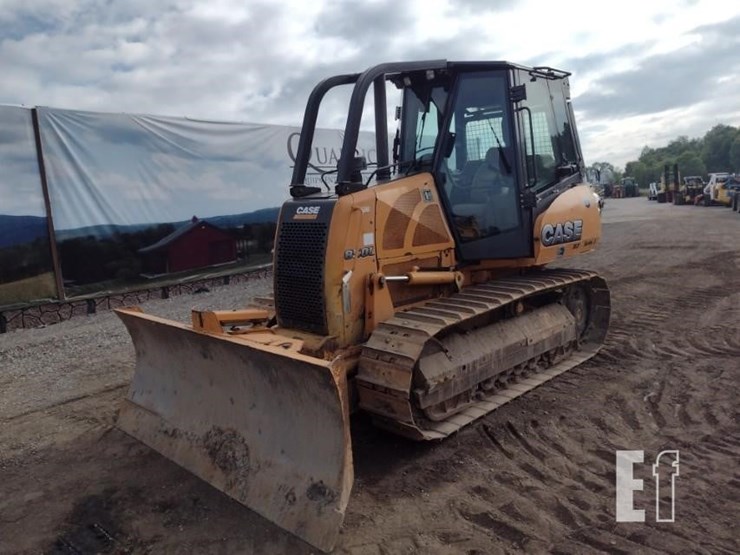 2012-case-850l-xlt-image-43