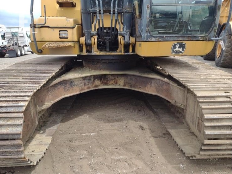 deere-210g-lc-image-19