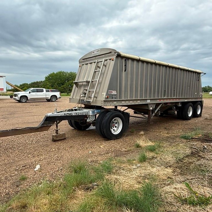 2014 Dakota Pup Trailer