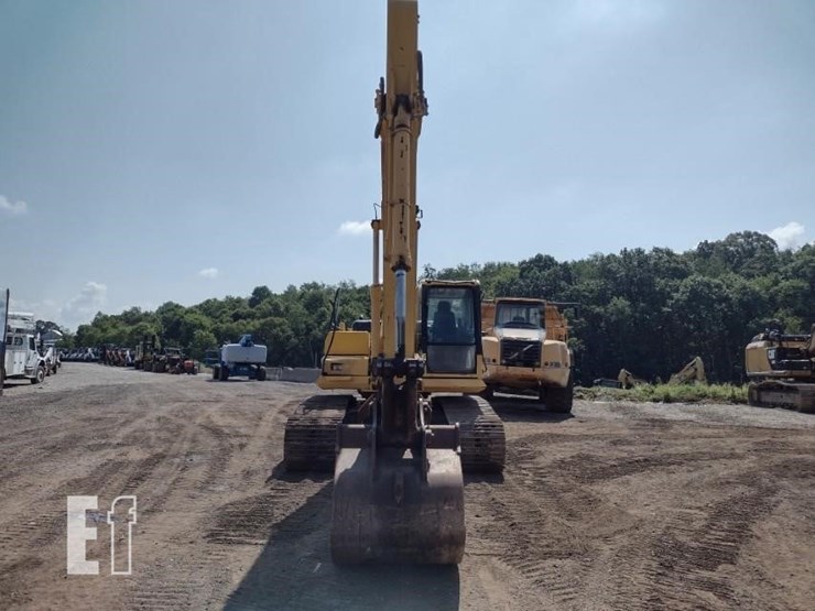 2012-komatsu-pc200-image-2