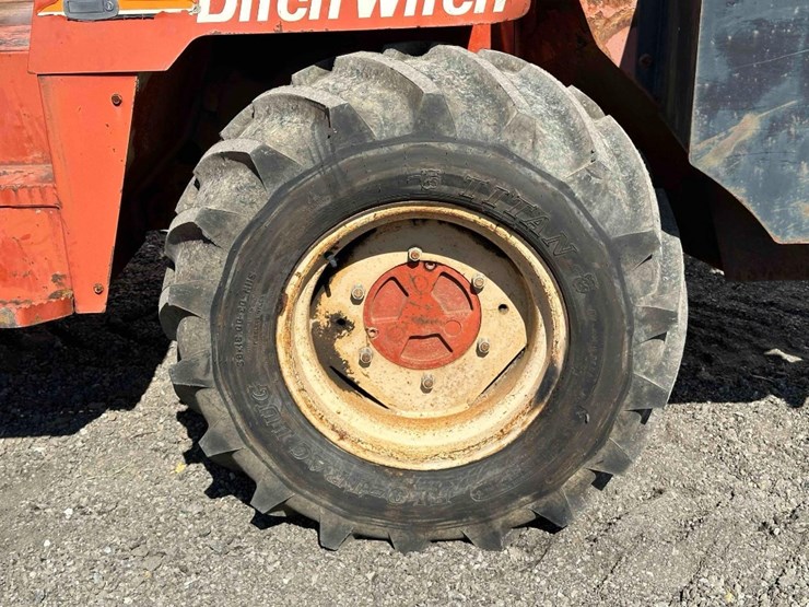 2001-ditch-witch-8020-image-31