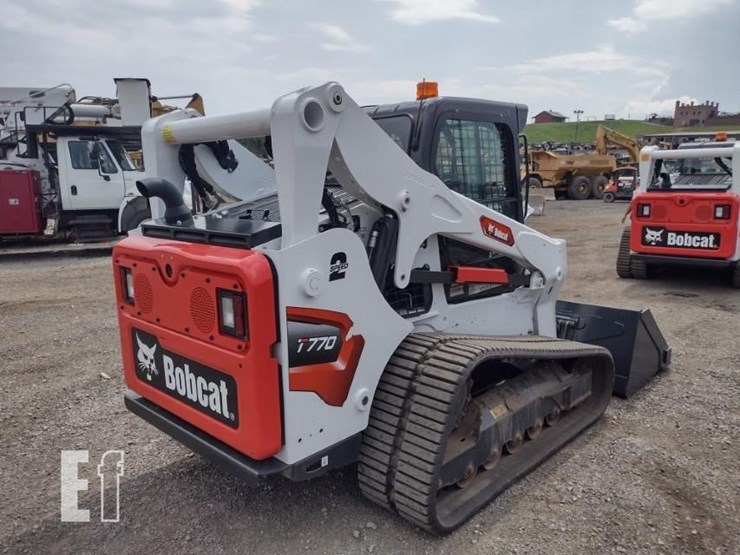 2023-bobcat-t770-image-43