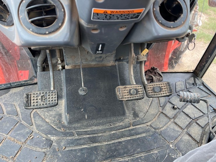 2018-kubota-la1854-image-39