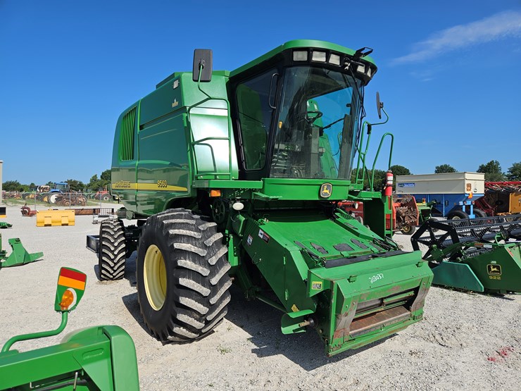 2004-john-deere-9560-image-26