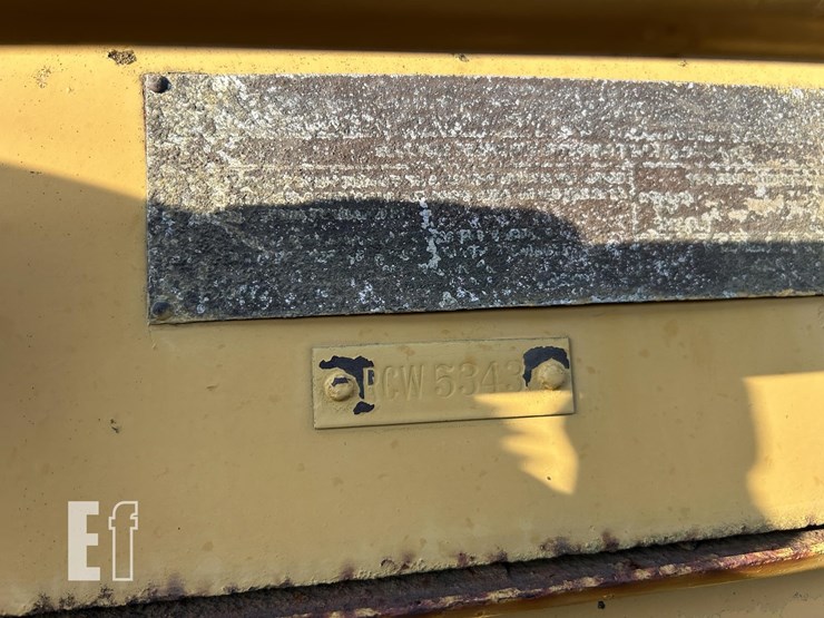 caterpillar-966-image-47