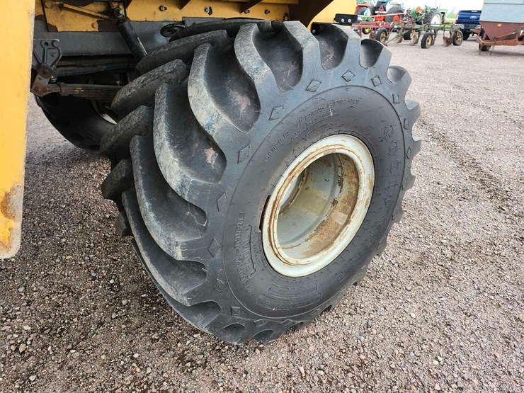 terra-gator-8400-applicator-image-28