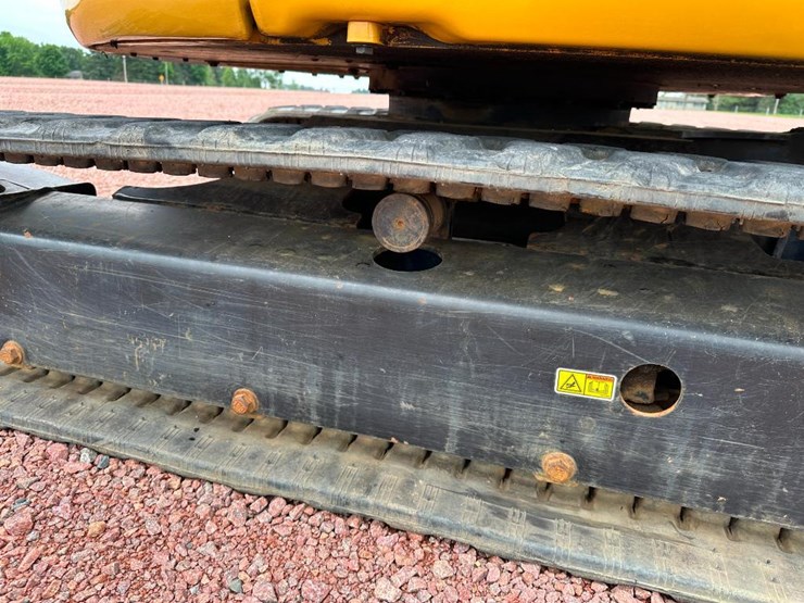 2019-caterpillar-303.5e2-cr-image-16
