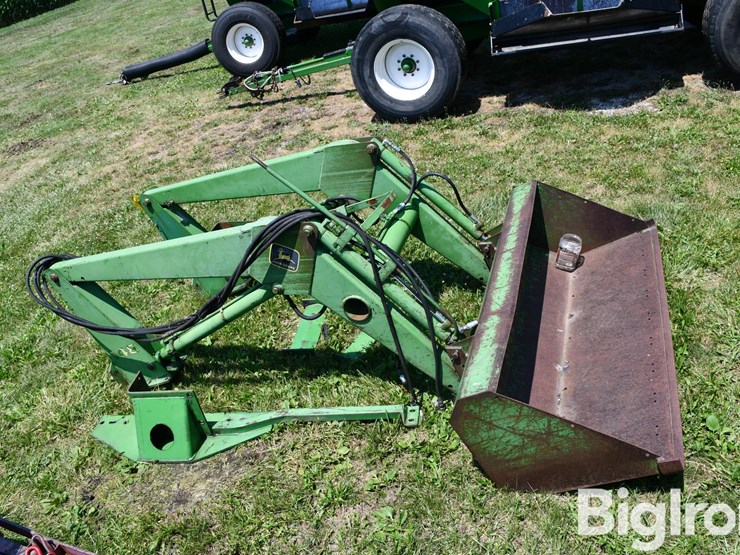 john-deere-148-image-4