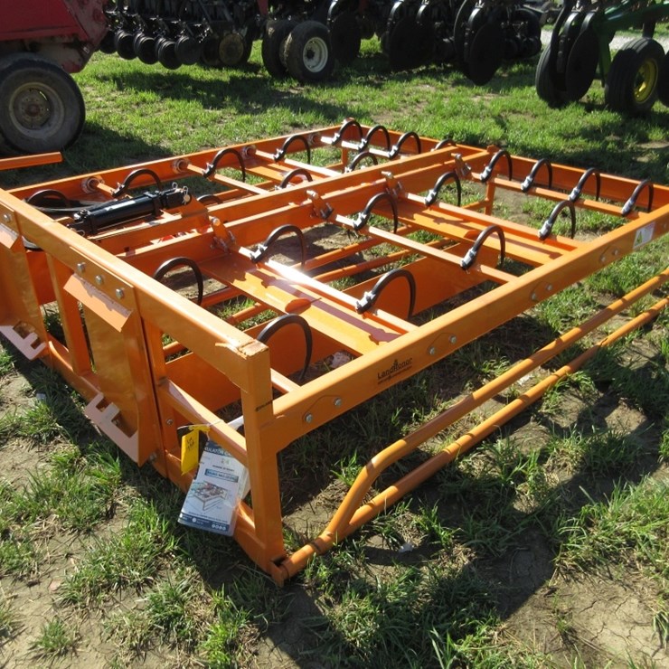 Quick Attach Accumulator Grapple