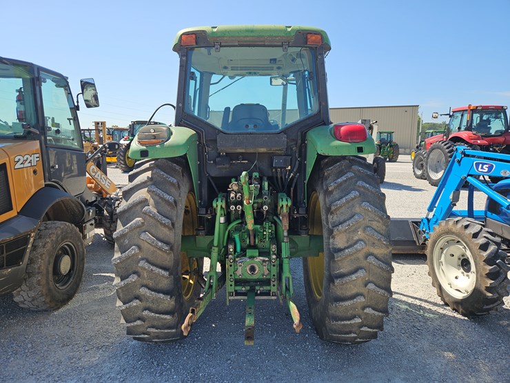2005-john-deere-6615-image-11
