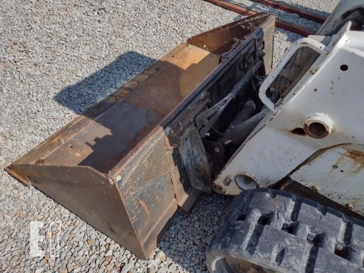 2019-bobcat-t595-image-17