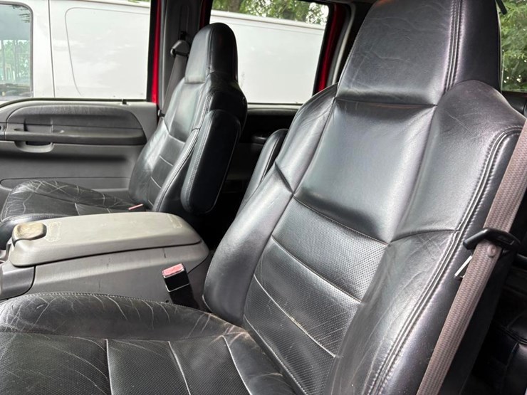 2002-ford-f350-image-19
