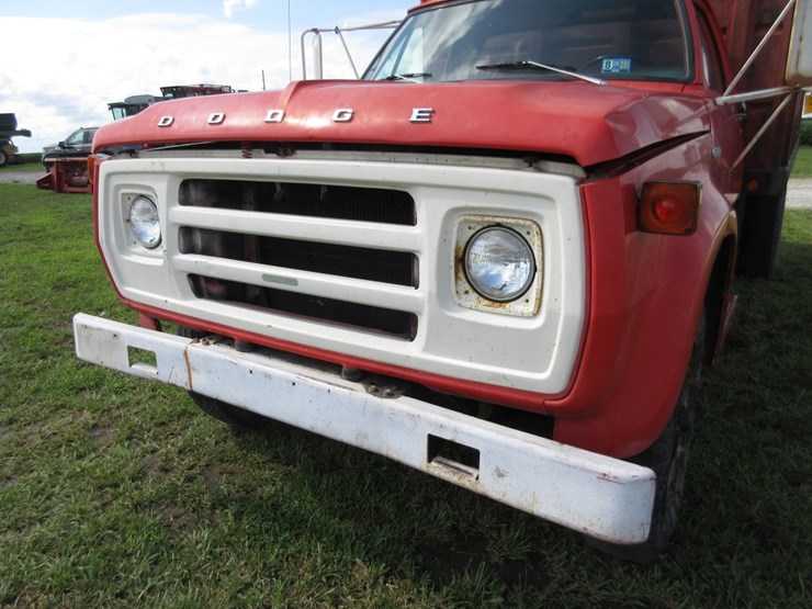 1975-dodge-600-image-12