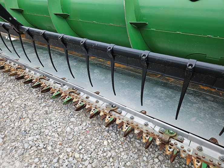 2012-john-deere-625f-image-4