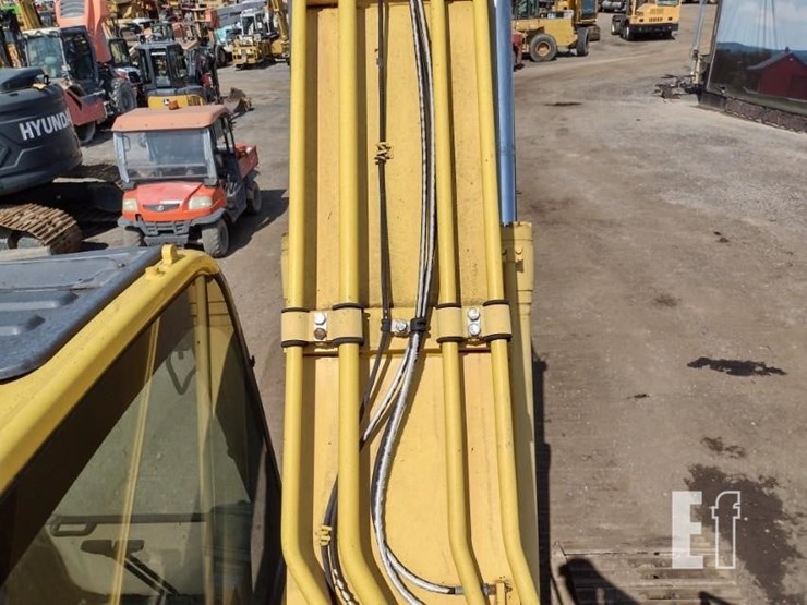 2012-komatsu-pc200-image-51