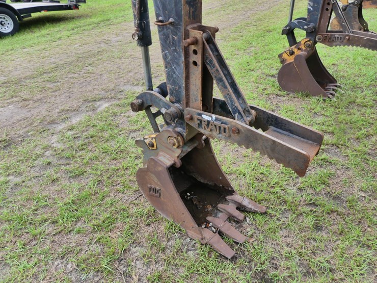 deere-30g-image-7