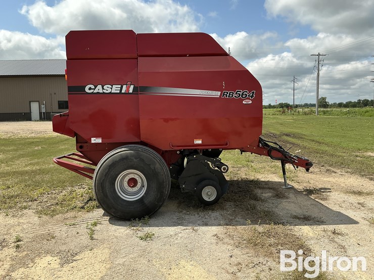 2013-case-ih-rb564-image-4