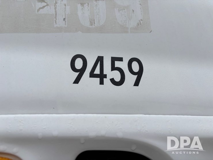 2001-sterling-truck-(dr11851-unit-9459)-image-24