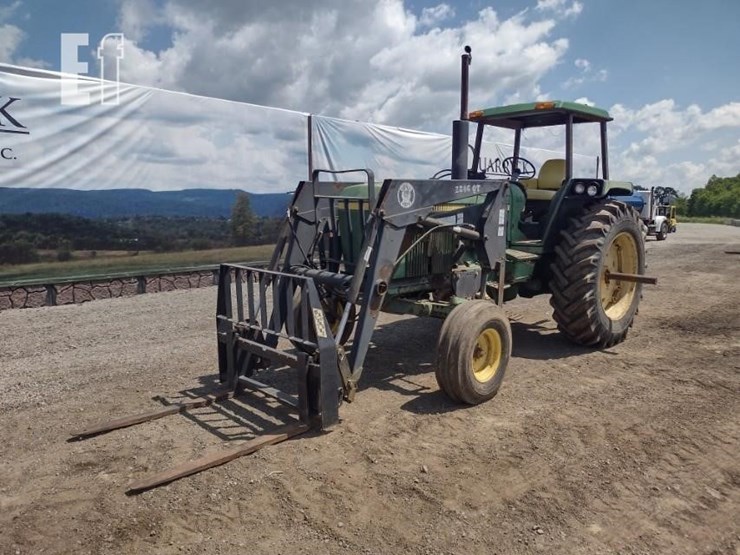 john-deere-4240-image-26