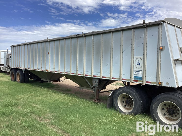 2000-merritt-grain-hopper-image-4