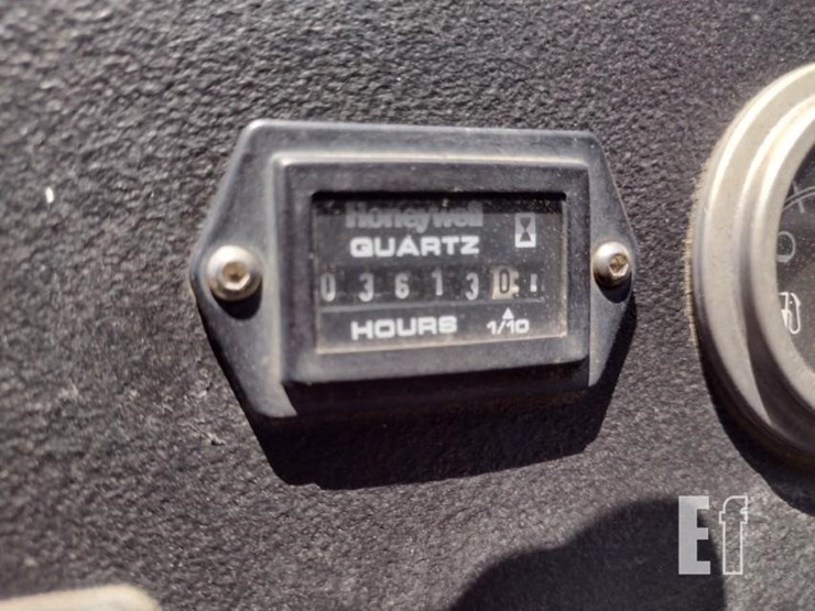 2013-skyjack-vr1056d-image-6