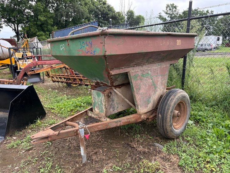 john-deere-301-image-2