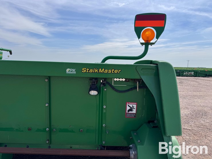 2012-john-deere-612c-stalkmaster-image-11