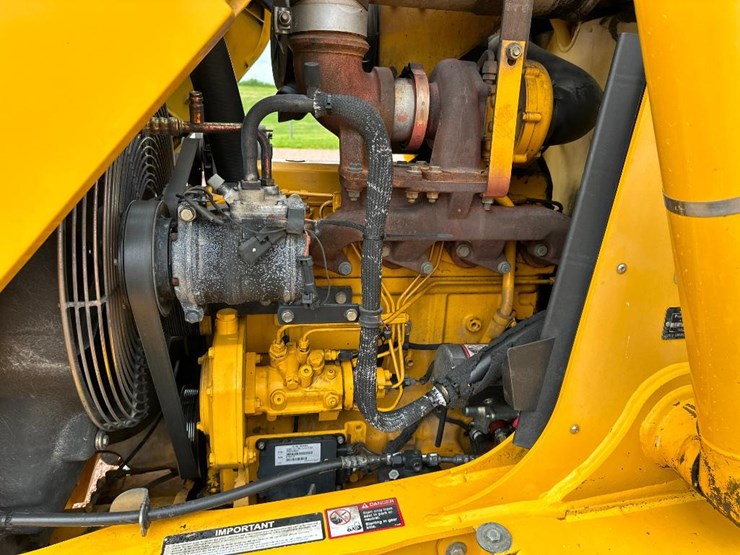 2006-deere-310sg-image-52