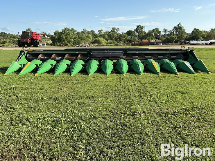 2016-drago-gt-12-30-corn-head-image-2
