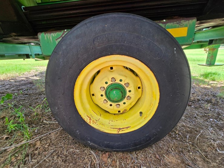 john-deere-946-image-44