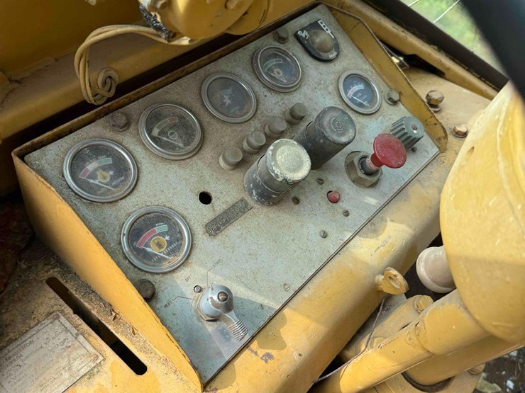 caterpillar-966c-image-46