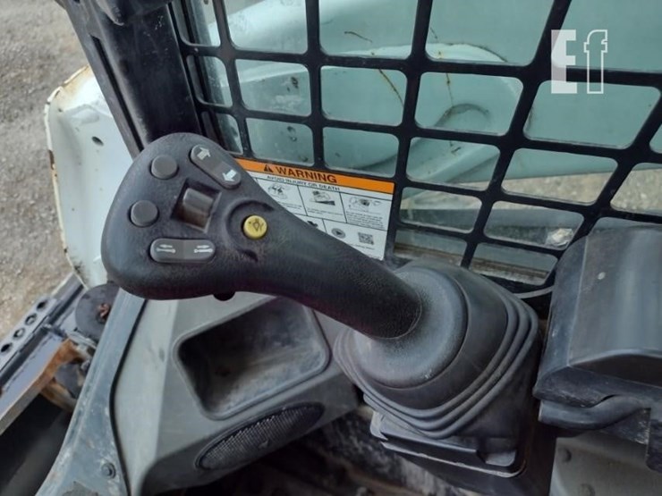 2018-bobcat-s570-image-9