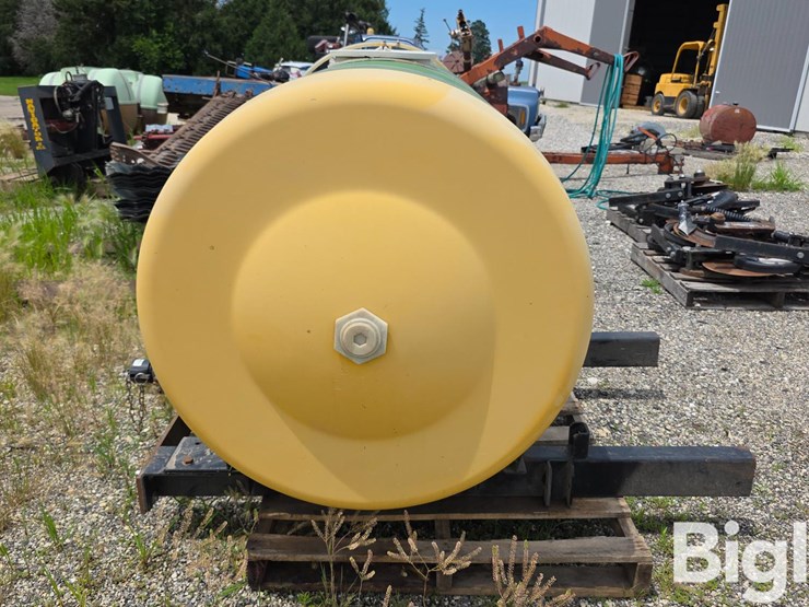 300-gallon-front-mount-tank-image-8