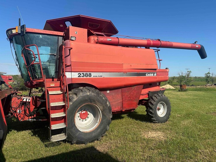 case-ih-2388-image-1