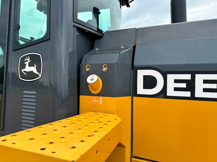 2018-deere-524kii-image-59