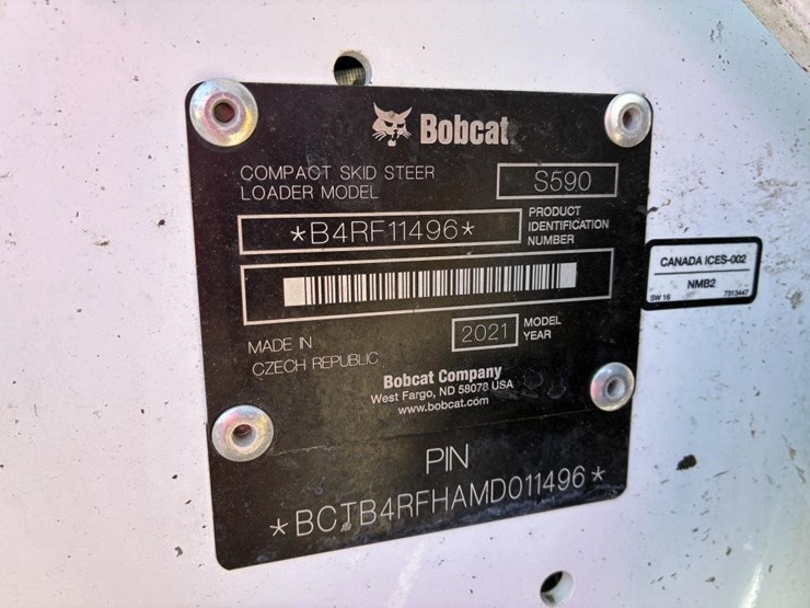 2021-bobcat-s590-image-18