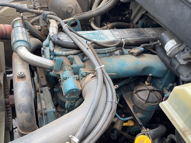2006-international-durastar-4300-image-21