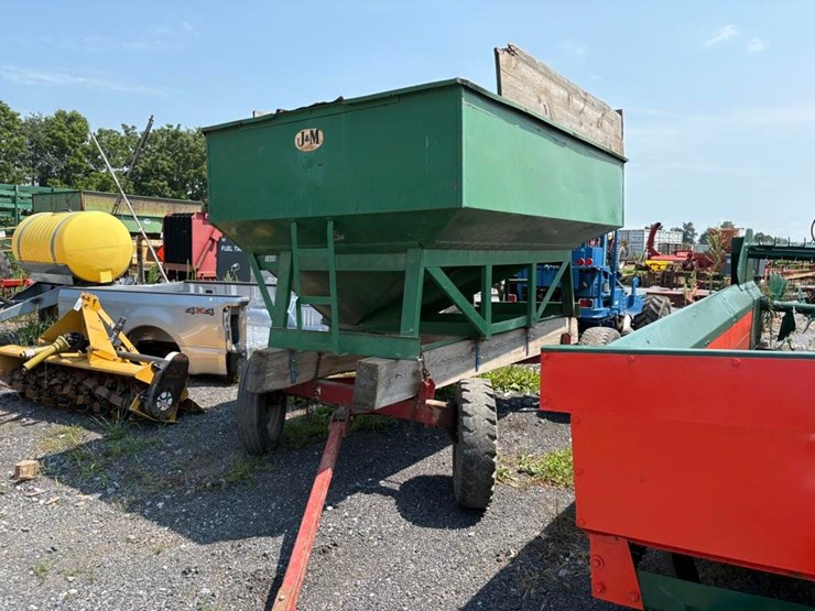 green-gravity-bin-wagon-image-1